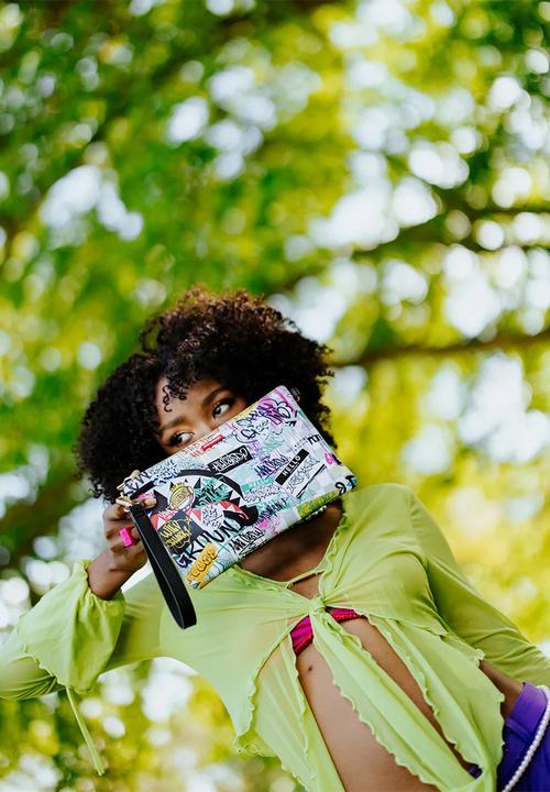 Sprayground - Sharks In Paris The Rizz (Cream) Crossbody Clutch bag-multi
