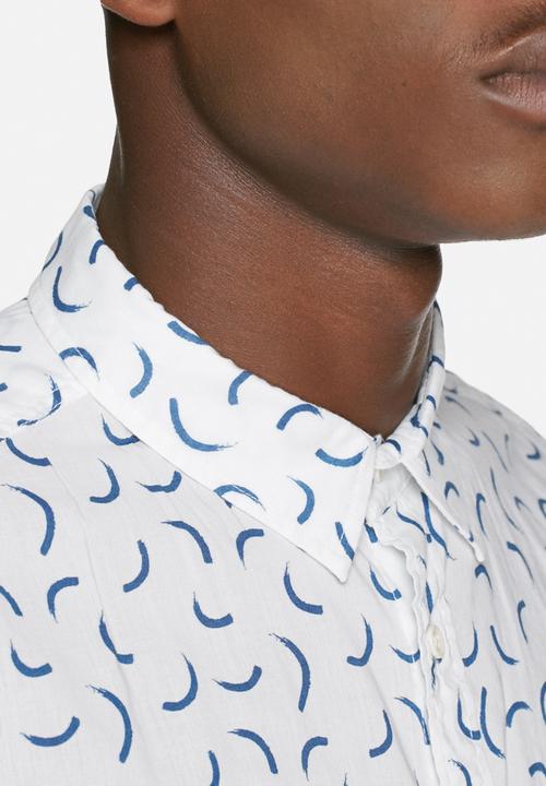 Bellfield - Lacuna shirt