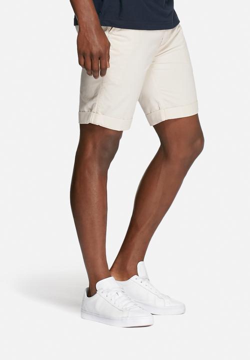 Bellfield - Polstead shorts