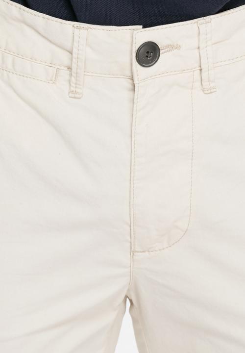 Bellfield - Polstead shorts