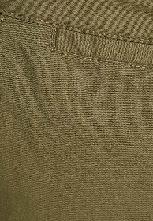 Bellfield - Polstead shorts