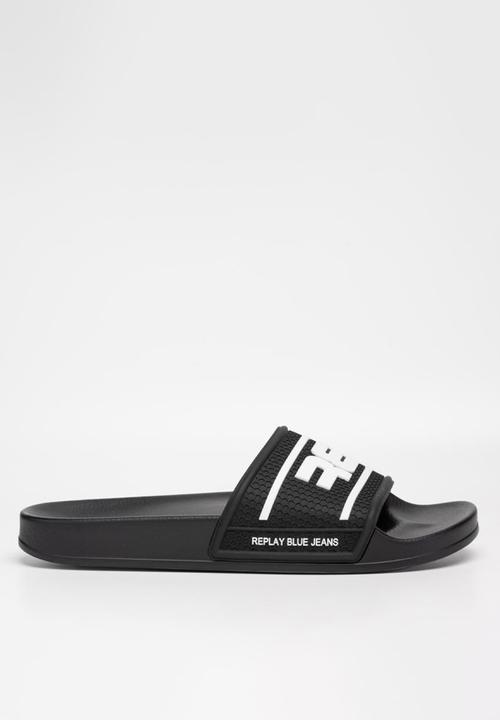 Replay - Up total -  black & white