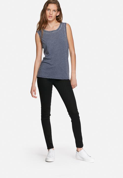 ONLY - Anna open back tee 