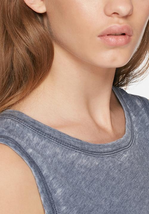 ONLY - Anna open back tee 