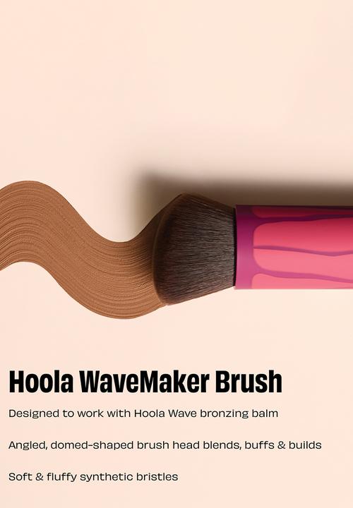 Benefit Cosmetics - Hoola Wavemaker - bronzing balm brush