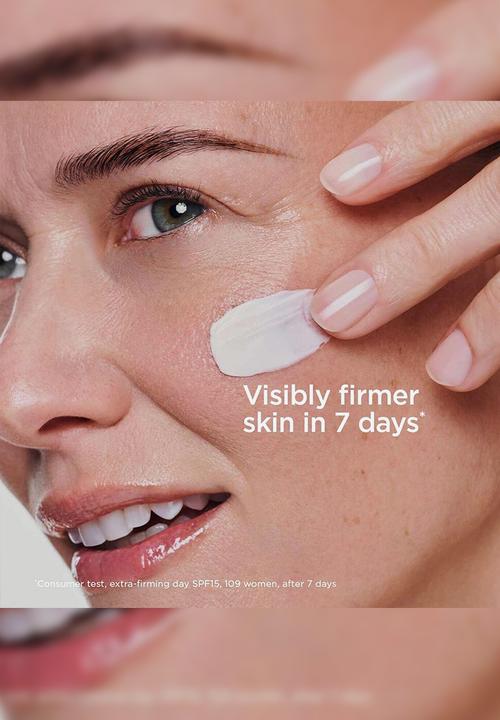 Clarins - Extra-Firming Day Cream SPF 15