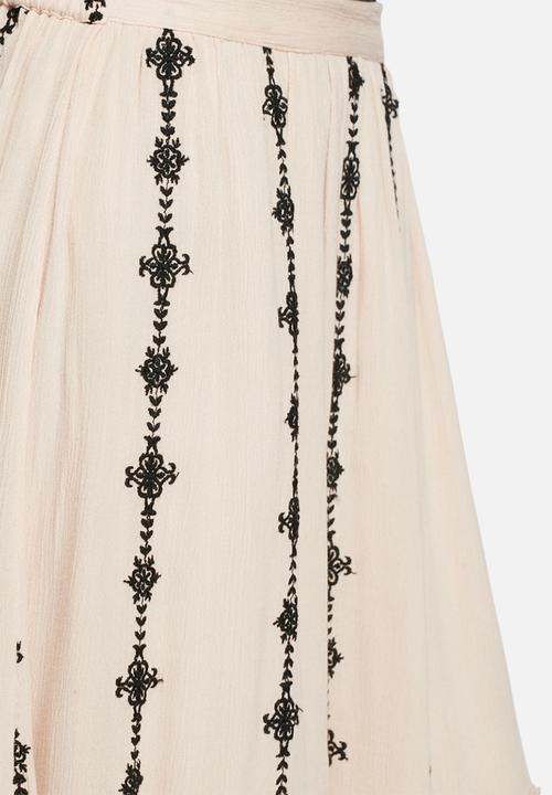 Vero Moda - Samantha embroidered skirt