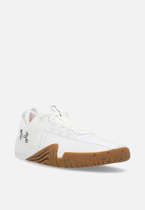 Under Armour - TriBase Reign 6