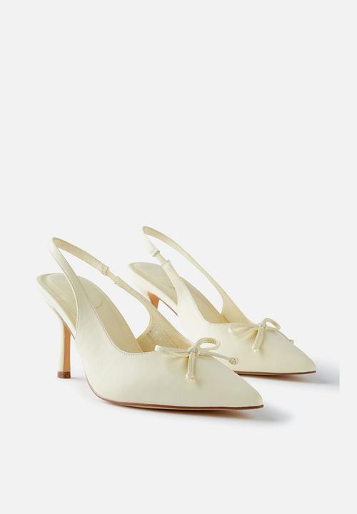 Cotton On - Giselle pointed slingback - butter yellow bow