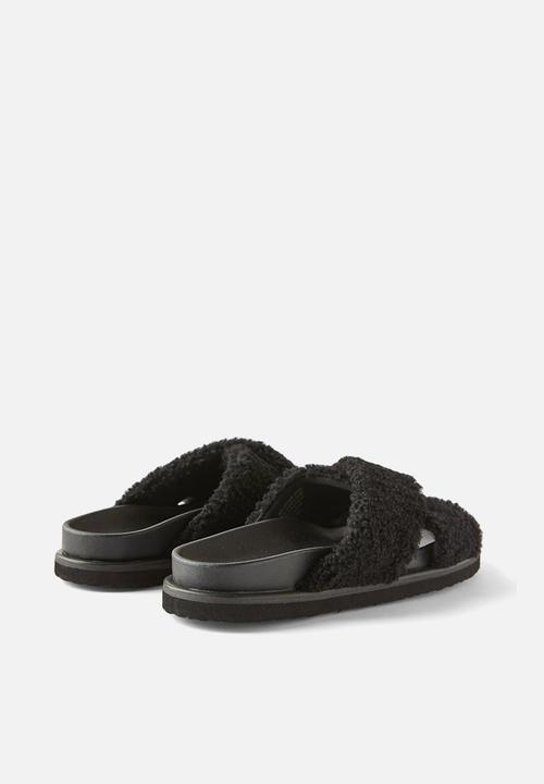Cotton On - Elidy cosy sandal - black cosy
