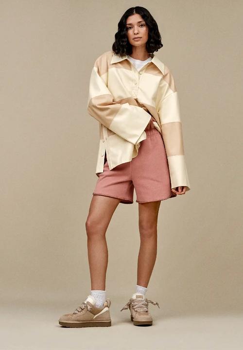 UGG® - Lowmel - sand