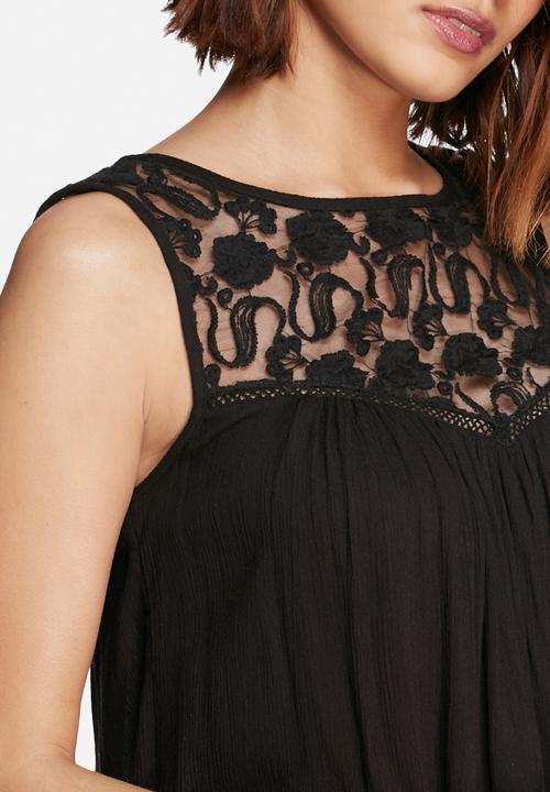 Vero Moda - Line lace top