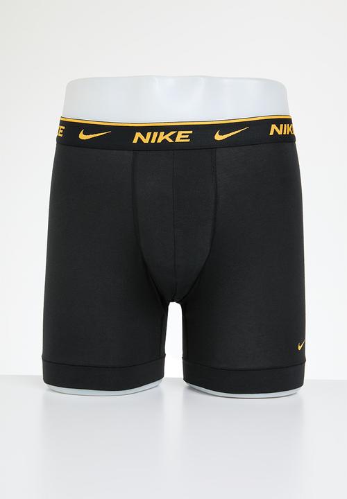 Nike - Dri-Fit Everyday Cotton Stretch 3 Pack Boxer - Black Uni Gold/Picante Red/Deep Royal Blue