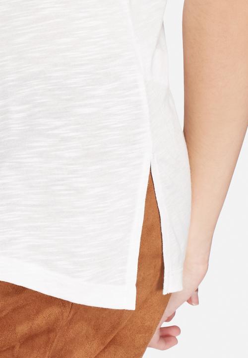 Vero Moda - Cross tee