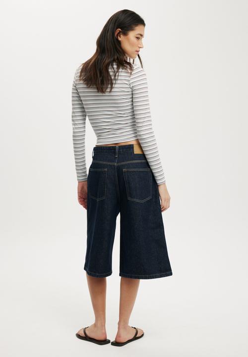Cotton On - 91 baggy denim jort-shutter blue