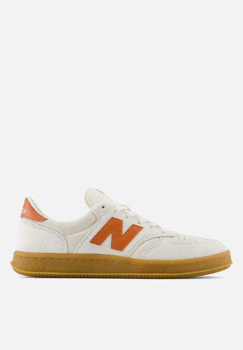 New Balance  - T500 v1 - sea salt