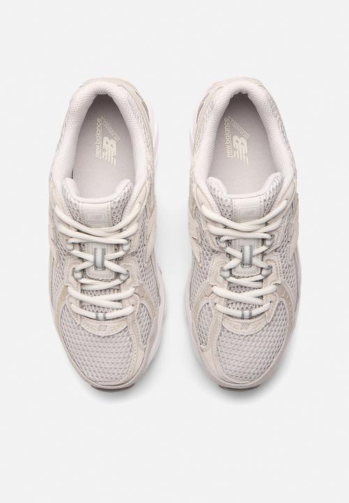 New Balance  - U740 v2 - grey