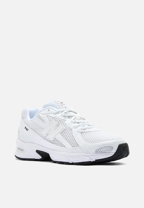 New Balance  - U740 v2 - white