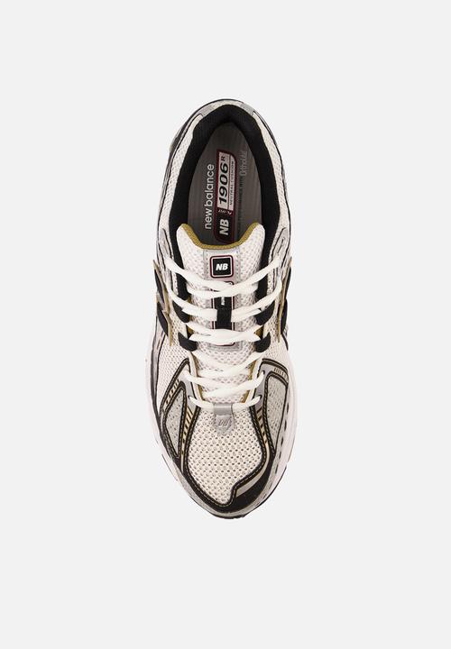 New Balance  - 1906R v1