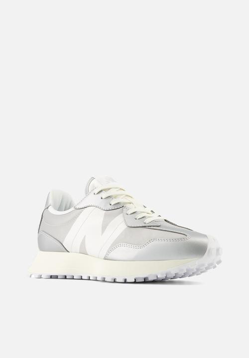New Balance  - 327 v1