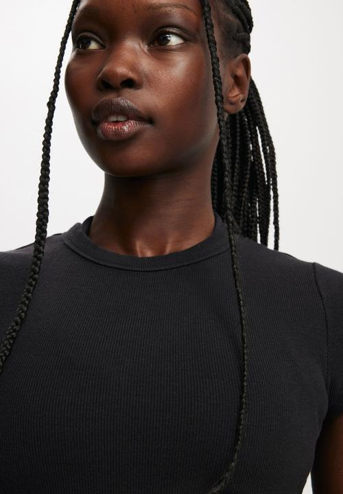 Cotton On - Active Curved Hem Baby Tee - Black