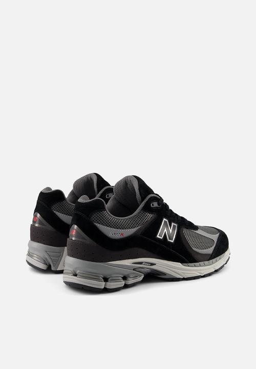 New Balance  - U2002R v1