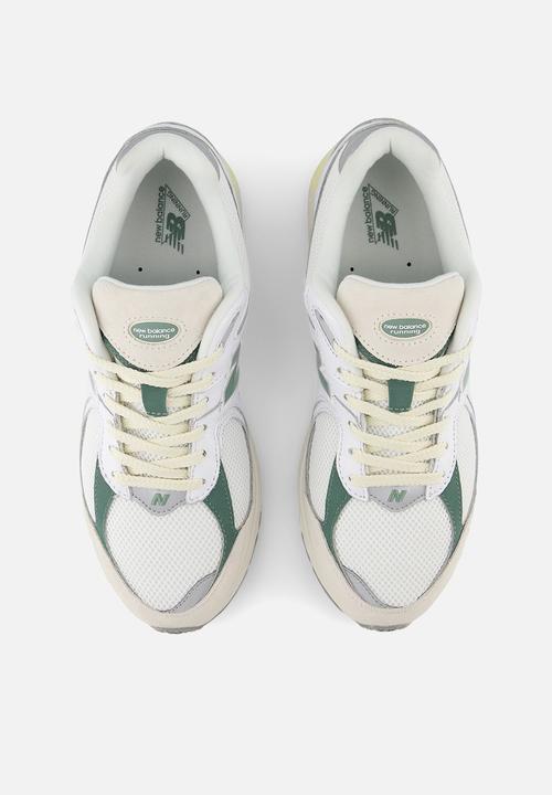 New Balance  - U2002R v1