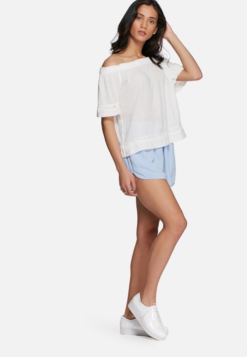 Vero Moda - Aditi off shoulder top