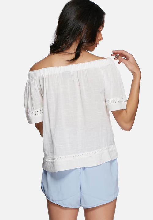 Vero Moda - Aditi off shoulder top
