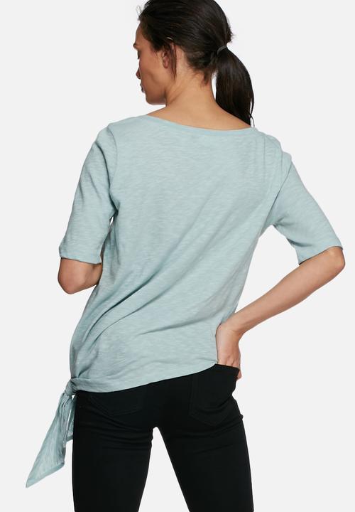 ONLY - Boomerang asymmetric tee