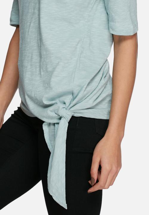 ONLY - Boomerang asymmetric tee