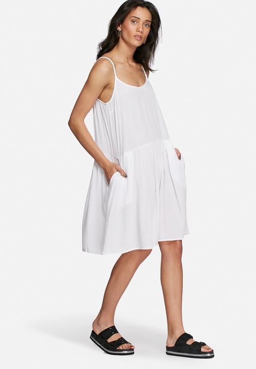 Vero Moda - Mars dress