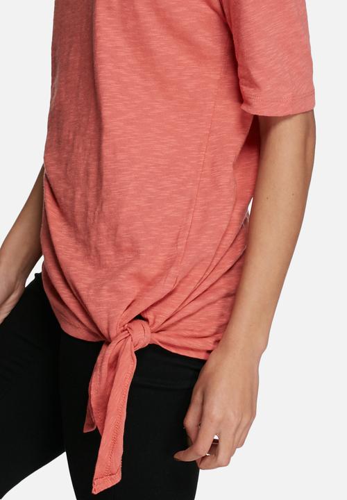 ONLY - Boomerang asymmetric tee