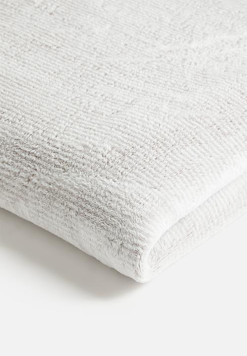 Horrockses - Yarn Dye Plush Throw - Natural