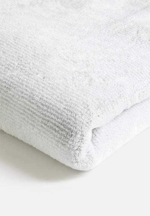 Horrockses - Yarn Dye Plush Throw - Grey