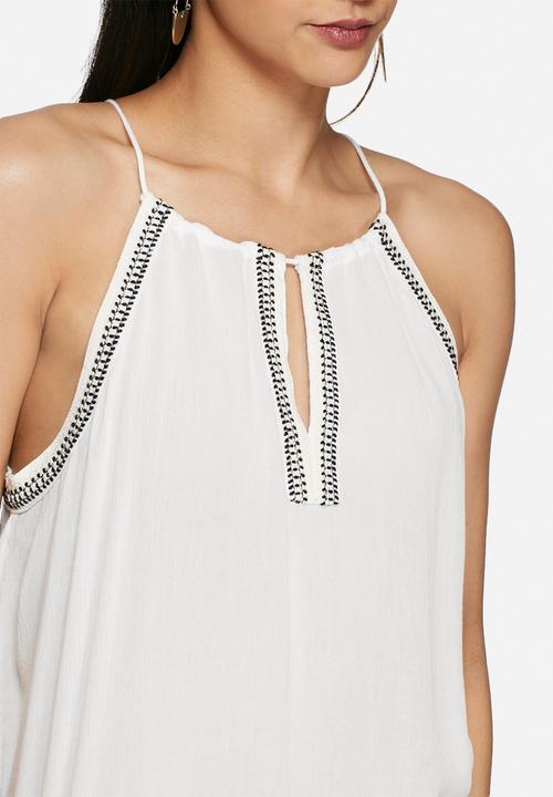 Vero Moda - Marcela embroidered top