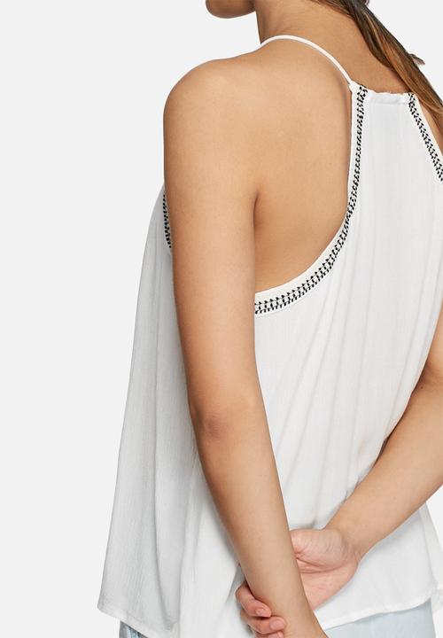 Vero Moda - Marcela embroidered top