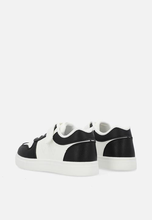 Pop Candy - Contrast lace & adjustable fasteners sneakers-black & white