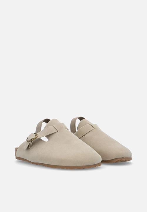 Pop Candy - Closed toe slides-beige