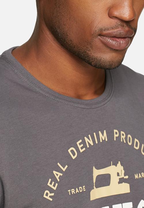 Crosshatch - Dewhurst tee