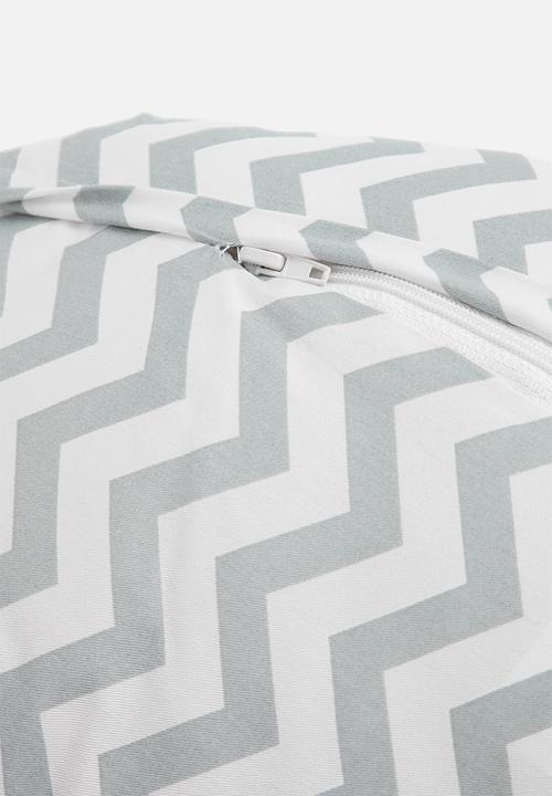 Pop Candy - Printed baby pillow - grey & white