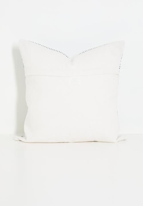 Sixth Floor - Rio jacquard cushion cover - Natural