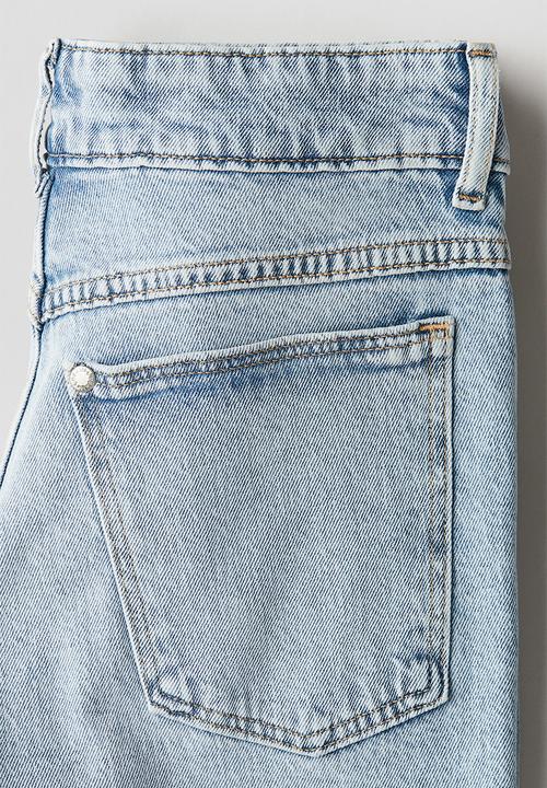 H&M - Relaxed tapered fit jeans - light denim blue