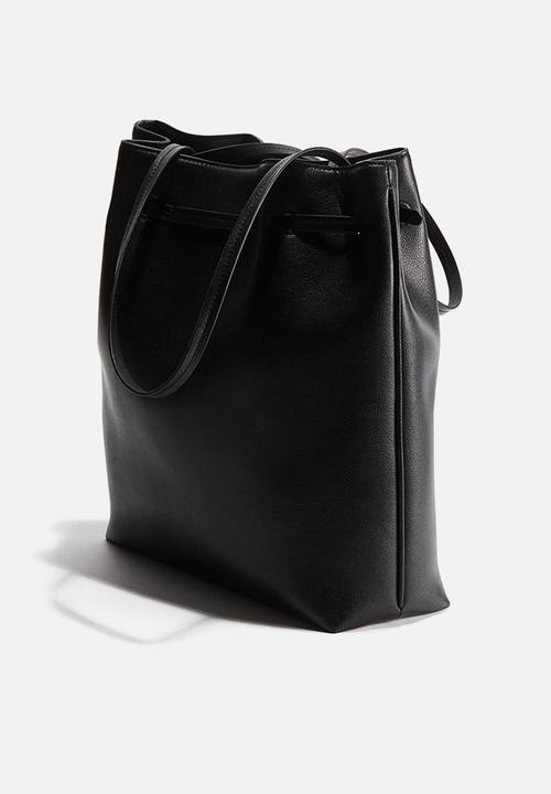 H&M - Belt-detail coated shopper - black