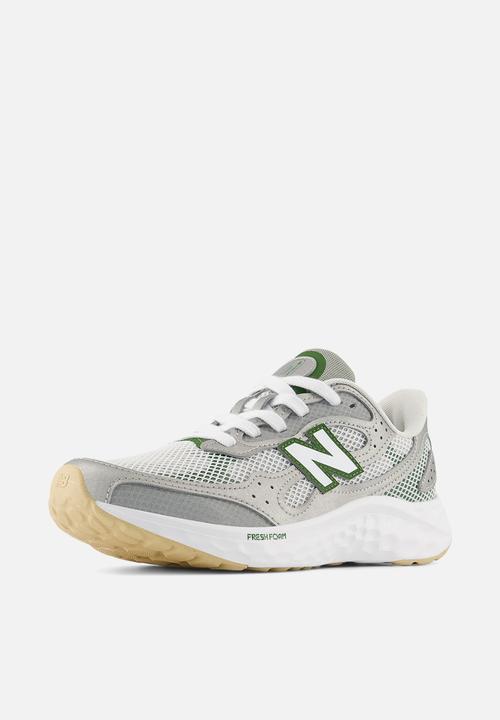 New Balance  - Fresh foam arishi v4 tira lux - raincloud