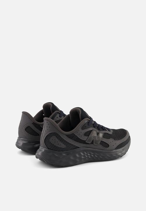 New Balance  - Fresh foam arishi v4 tira lux - black 