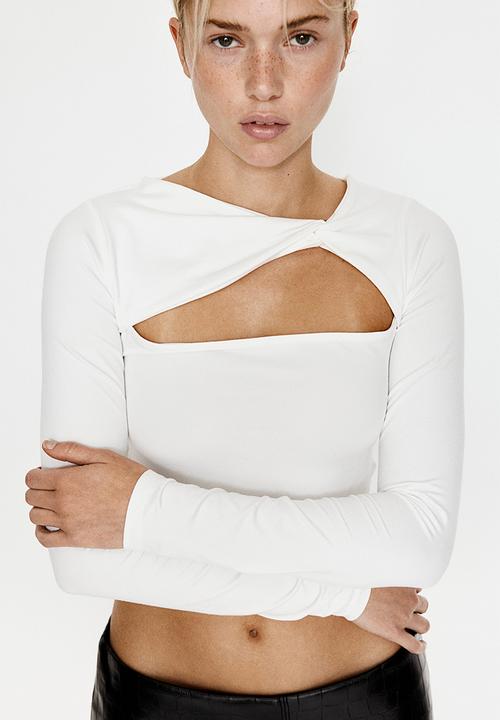 Cropped twist-detail top - cream - 1291886002