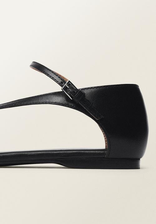 MANGO - Ciru leather thong - black