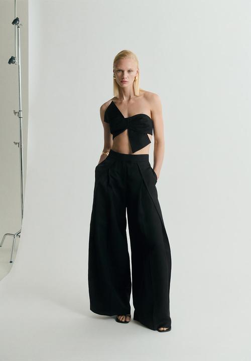 MANGO - Trousers Danielle - Black
