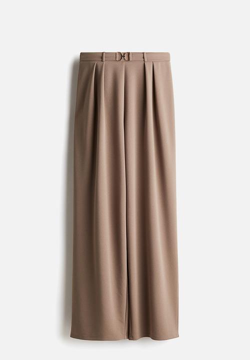 H&M - Buckle-detail tailored trousers - beige